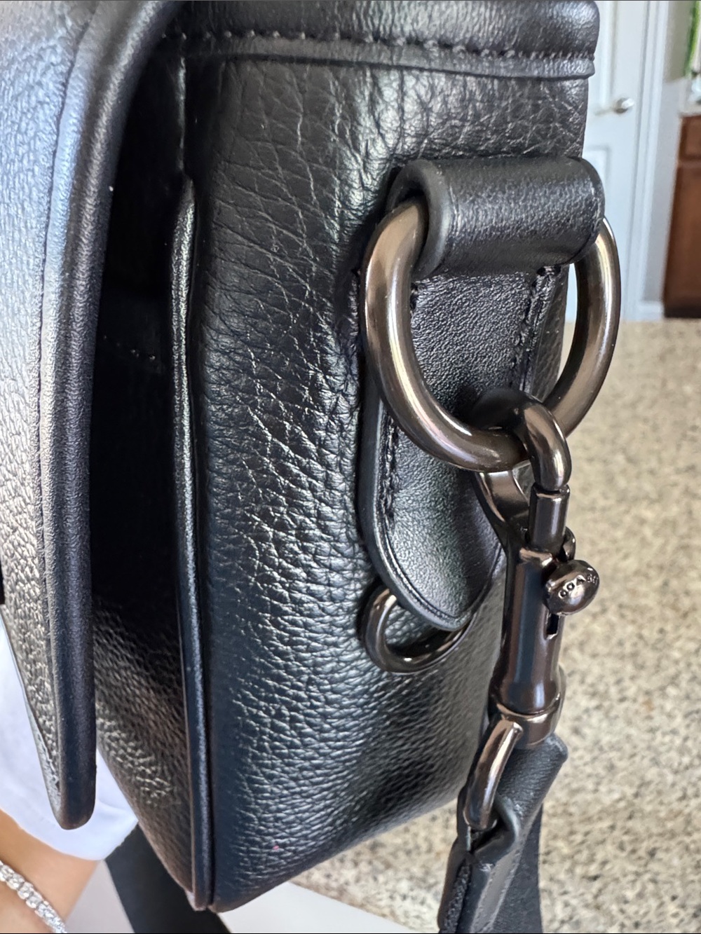 🖤Coach Black Pebbled Leather Messenger Crossbody - Coach EUC🖤 - Picture 15 of 17